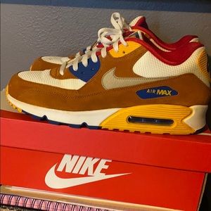 Air Max 90 Golden State Colorway